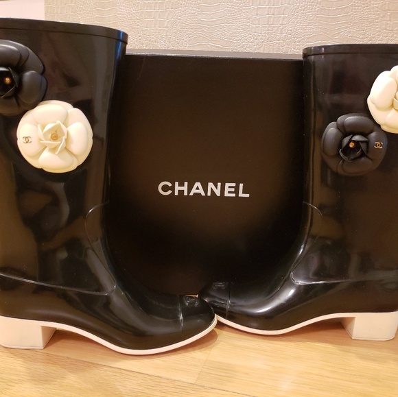 poshmark rain boots